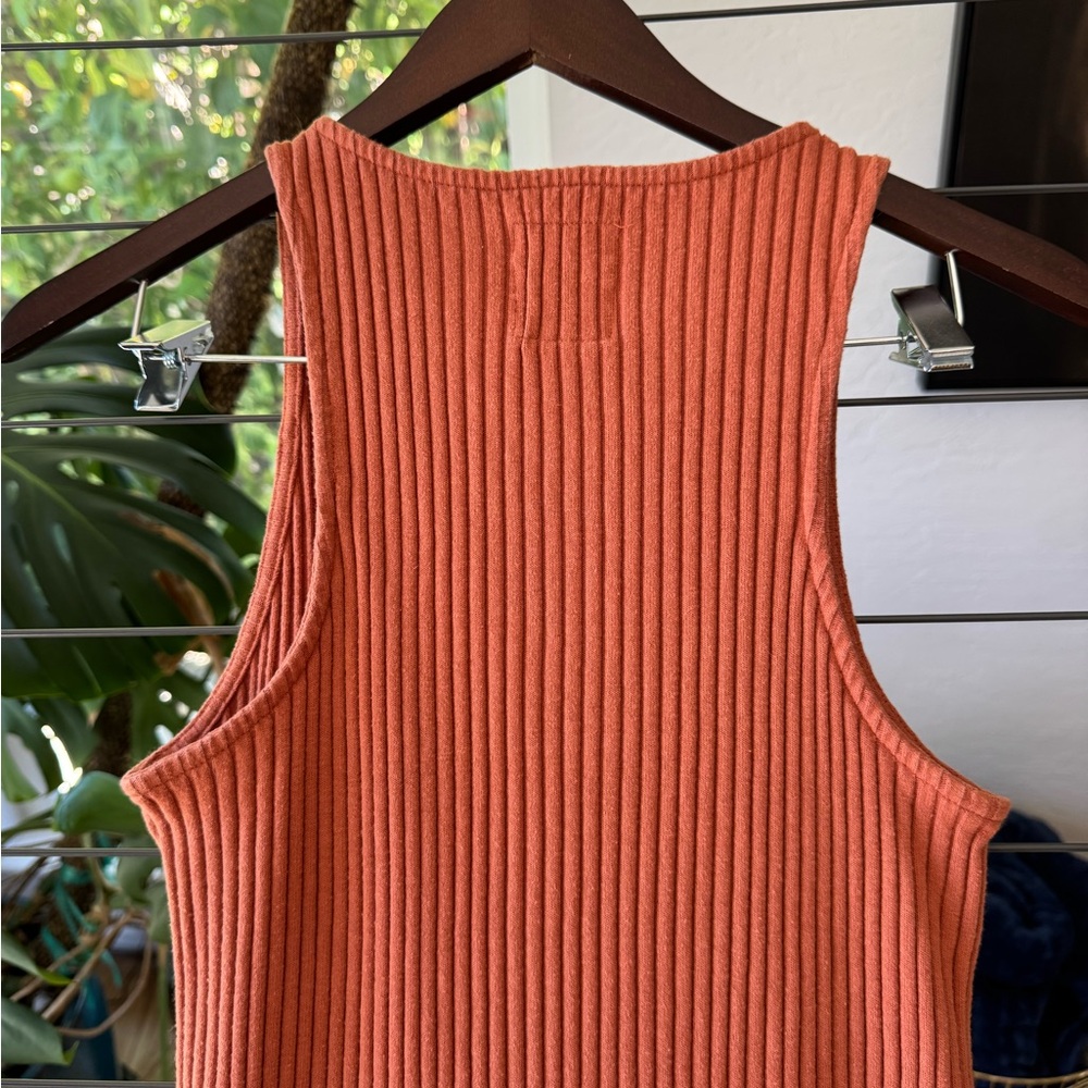 Sleeveless Ribbed Dress - Rust - Picture 6 of 6